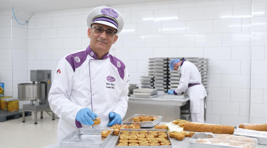 3 Tekerlekli Arabayla Başladı, Şimdi 5 Kıta 100 Ülkeye Baklava İhracatı Yapıyor