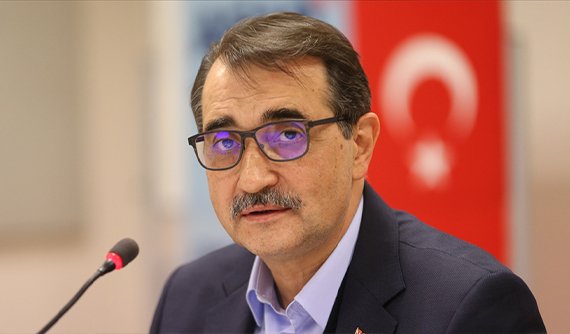 Bakan Dönmez’den Elektrik Tarifesinde İndirim Açıklaması