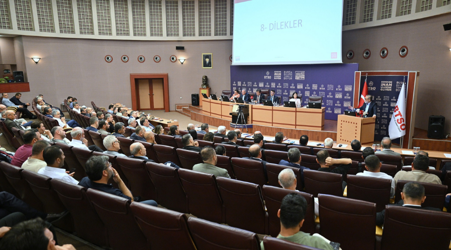 Başkan Burkay: 'İş Dünyasının Önünü Açacak Projeleri Üretmek Zorundayız'