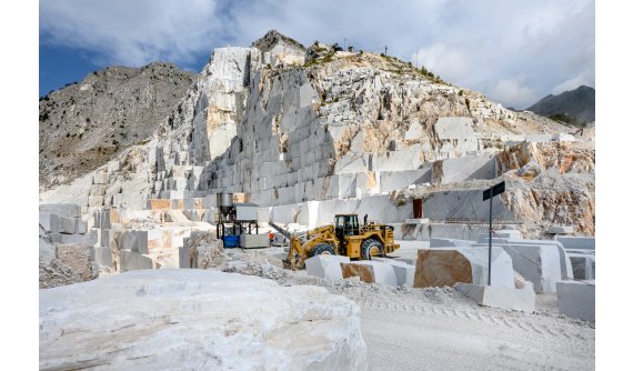 Mekanları Süsleyen Sektör; Doğal Taş ve Mermer