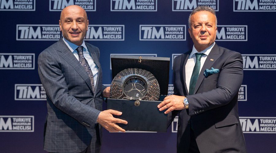 TİM’de Devir-Teslim Yapıldı