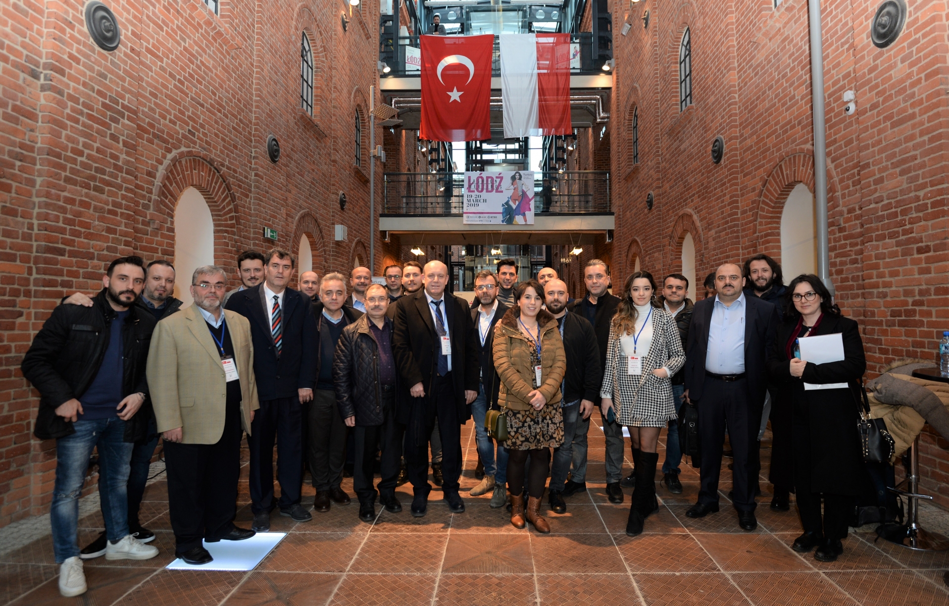 Bursa Ticaret ve Sanayi Odası tarafından Ticaret Bakanlığı destekleriyle yürütülen Tekstil ve Giysilik Kumaş UR-GE Projeleri kapsamında, Polonya’nın Lodz kentinde yurt dışı pazarlama faaliyeti 